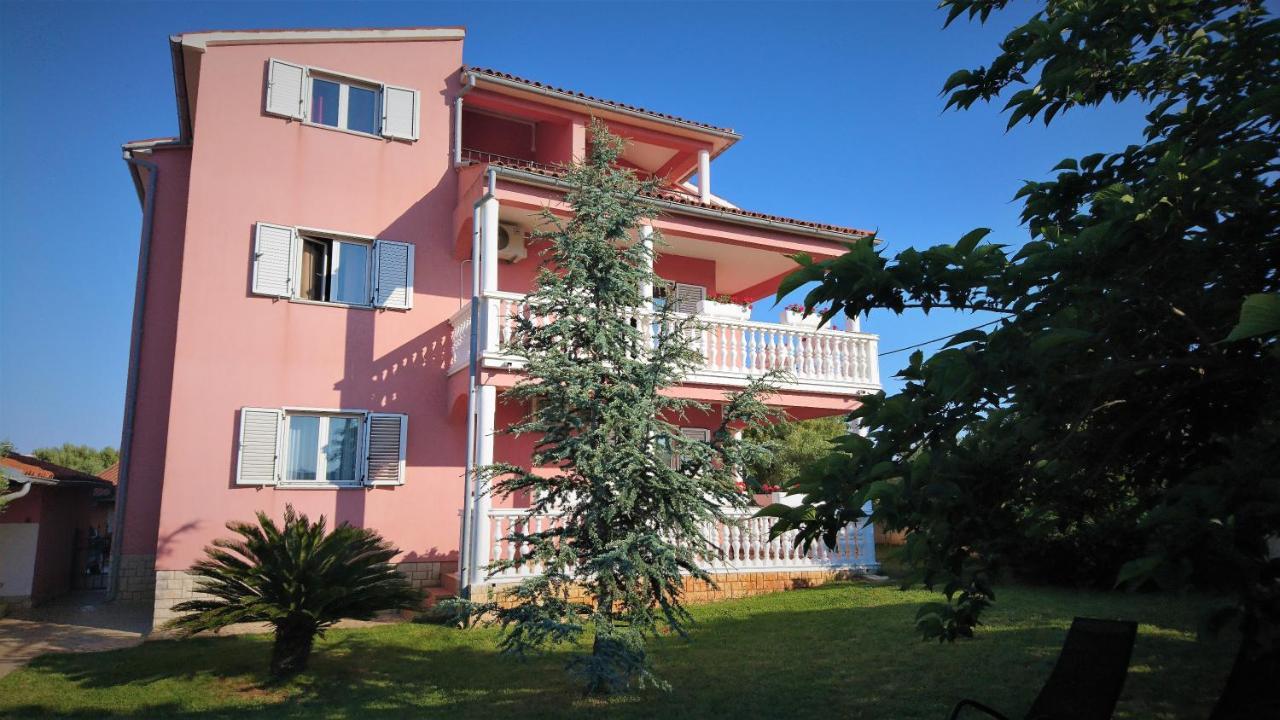 באניולה Apartments Volme מראה חיצוני תמונה